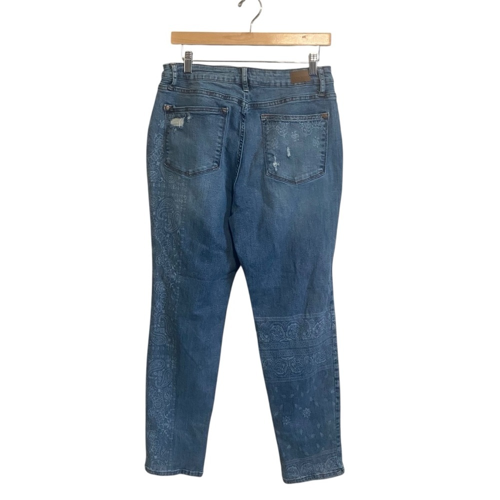 Judy Blue Light Wash Distressed Mid Rise Bandana Western Boyfriend Fit 13/31 - Picture 5 of 9